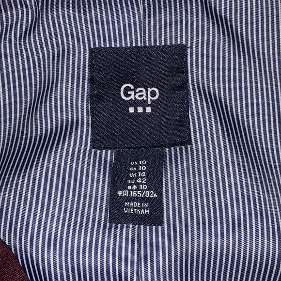 Maroon Blazer - Picture 3 of 5